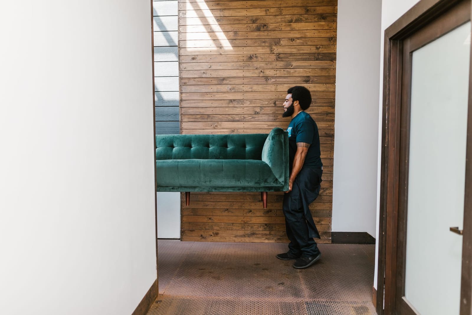 Moving tips for Wilmington-area homeowners